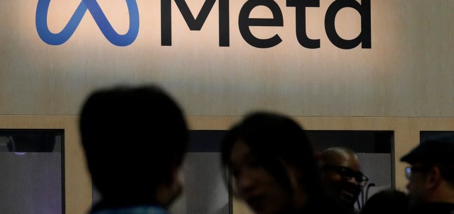 massachusetts-court-hears-arguments-in-lawsuit-alleging-meta-designed-apps-to-be-addictive-to-kids