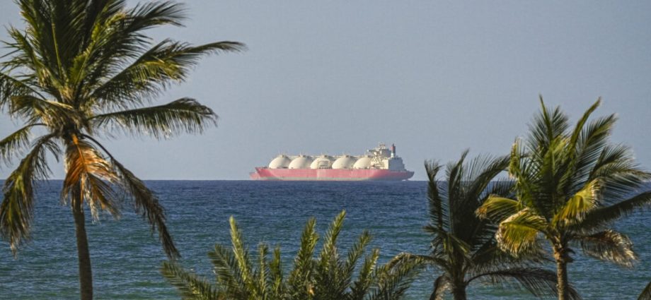 global-finance-and-energy-leaders-warn-of-potentially-dire-impacts-from-iran-war