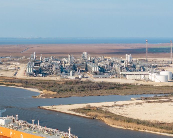 the-iran-war-created-a-global-natural-gas-shortage-—-a-windfall-for-us.-companies