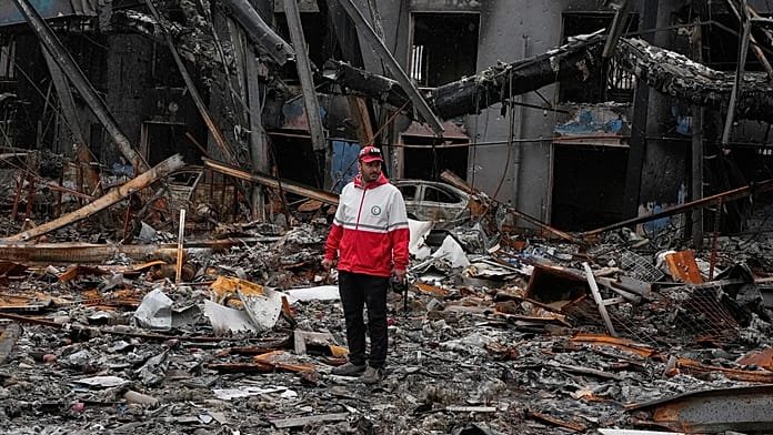 first-aid-shipments-delivered-to-iran-since-start-of-war,-red-cross-says