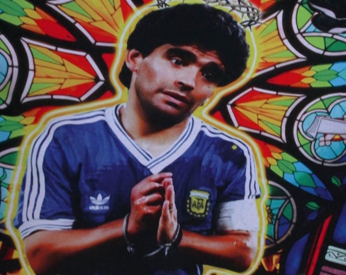 new-trial-begins-over-football-legend-maradona’s-death