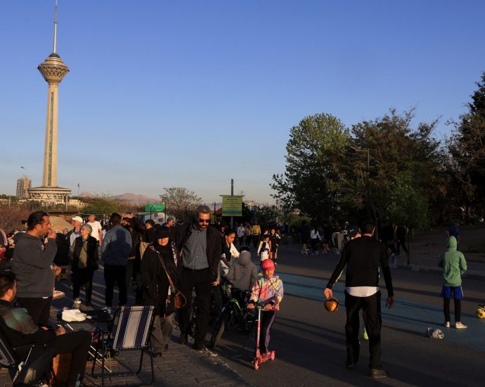 iran-war:-what-is-happening-on-day-47-of-the-us-iran-conflict?