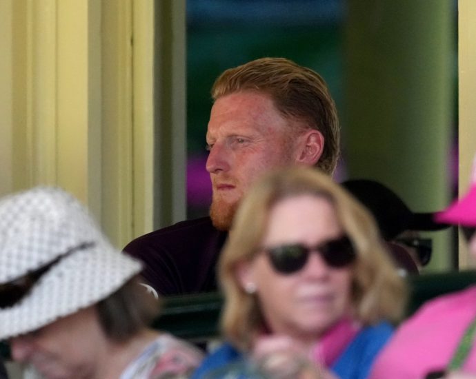 england-cricket-captain-stokes-‘lucky’-to-be-alive-after-facial-injury