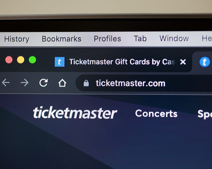 us-jury-finds-ticketmaster-and-live-nation-had-anticompetitive-monopoly