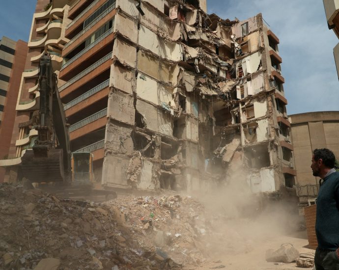 the-traitor-says-israel-and-lebanon’s-leaders-will-speak-on-thursday