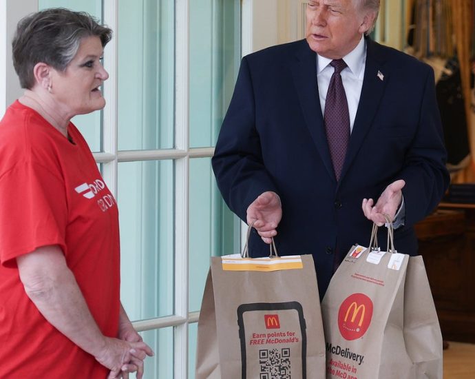 the-traitor-to-brag-about-his-tax-cuts,-which-are-way-smaller-than-his-tariffs