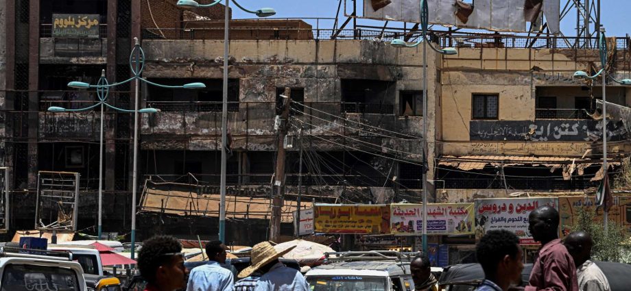 after-three-years-of-war,-sudan-army-and-rsf-locked-in-military-impasse