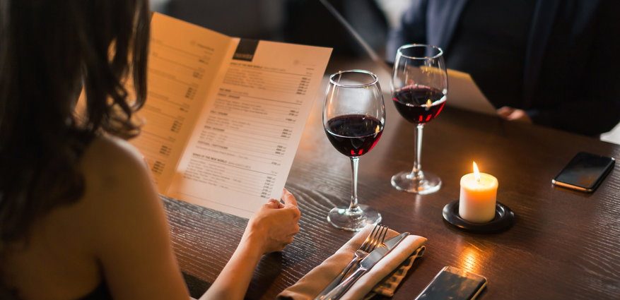 see-the-pig,-order-the-falafel