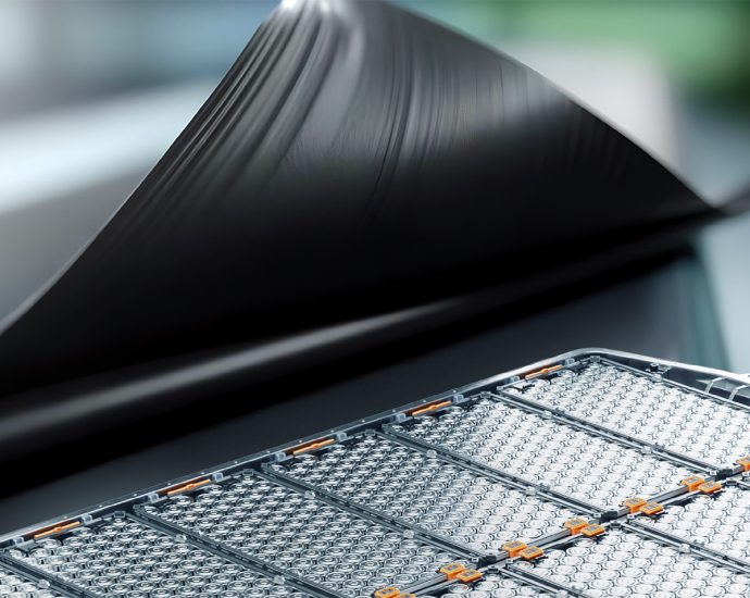 download-the-guide-to-battery-debonding-on-demand