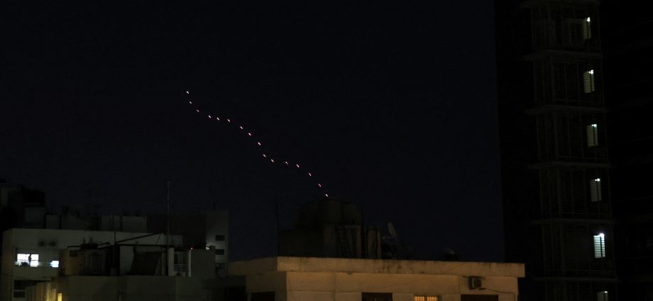 israel-and-lebanon’s-10-day-ceasefire-goes-into-effect