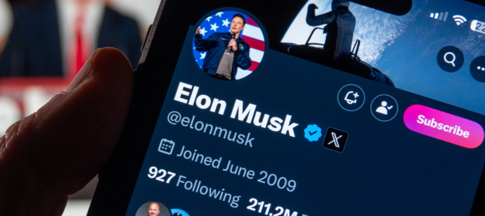 elon-musk-amplifies-baseless-claim-about-covid-19-vaccine