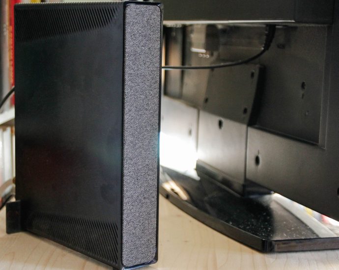 feds-warn-that-russians-may-hack-your-home-internet-router.-why?