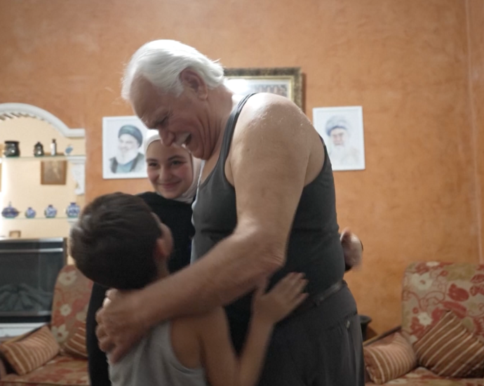 displaced-family-reunited-with-grandfather-in-lebanon’s-tyre