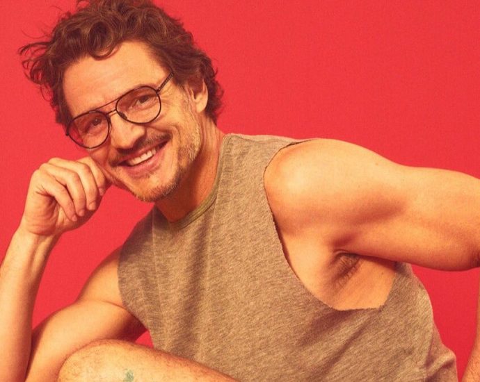pedro-pascal-delivers-a-smokin’-hot-shoot-and-discusses-his-cameo-on-stage-for-bad-bunny’s-halftime-show