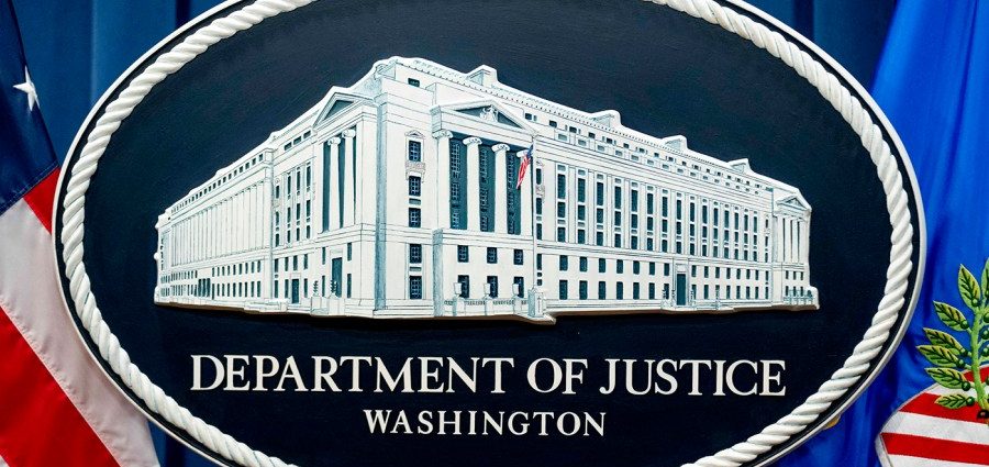 tech-ceo-accused-of-running-$420m-ai-business-scam