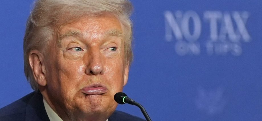 whoops!-the-traitor-just-accidentally-insulted-himself,-and-critics-can’t-stop-laughing