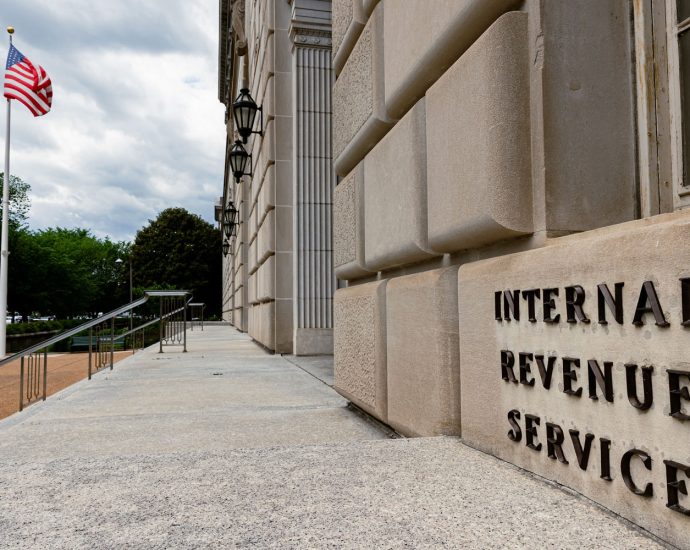 the-traitor-and-the-irs-are-in-talks-to-resolve-his-$10-billion-lawsuit-over-leaked-tax-records