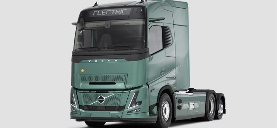 volvo’s-new-electric-trucks-feature-multiple-pto-options,-and-ranges-up-to-700-km