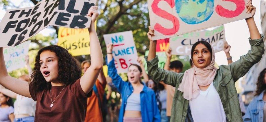 climate-education-makes-economic-sense