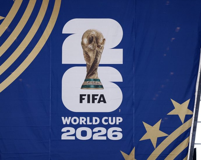 should-taxpayers-or-fans-pay-for-world-cup-transit-costs?-states-are-split