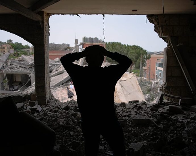 israel-accuses-hezbollah-militants-of-violating-ceasefire