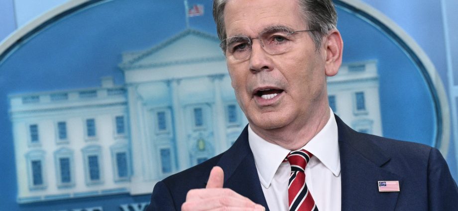 the-traitor-admin-reverses-decision,-extends-waiver-on-russian-oil-sanctions