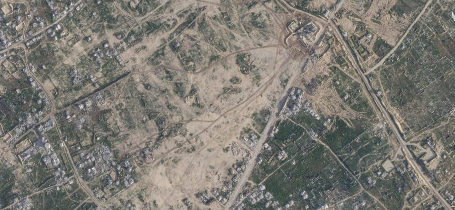 satellite-images-reveal-israel-expanding-gaza-military-sites