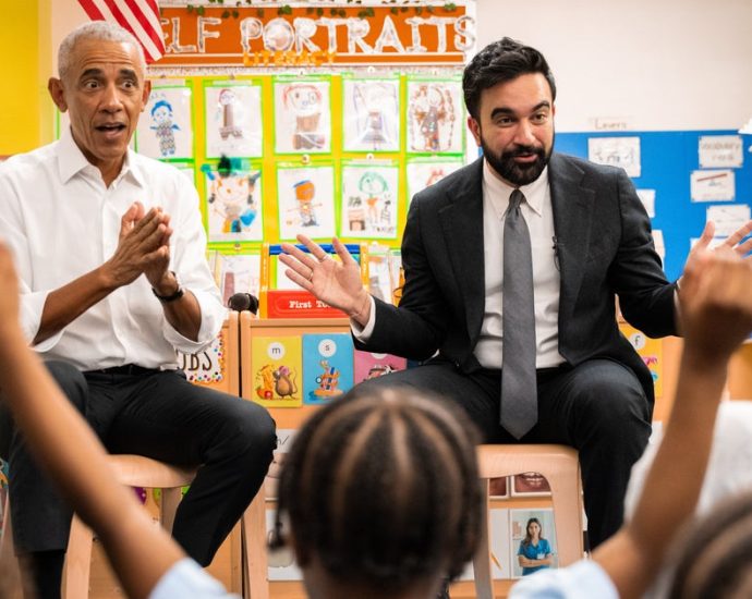 obama-meets-mamdani-in-new-york-city-before-reading-to-preschoolers
