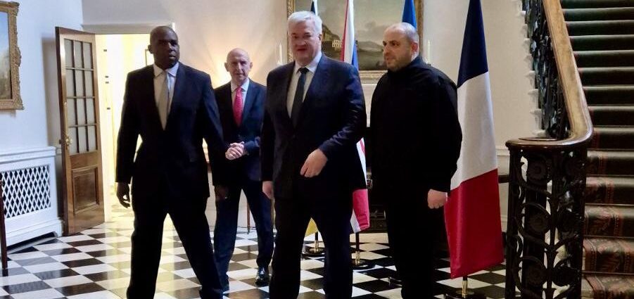 countries-that-ignored-ukraine-before-are-now-competing-for-meetings-—-ukrainian-fm-after-antalya-forum