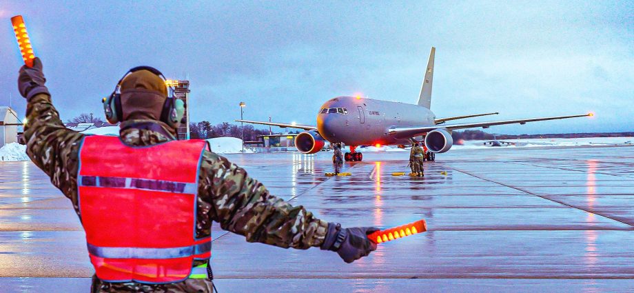 how-the-boeing-767-made-a-military-comeback-as-the-us-air-force’s-primary-tanker