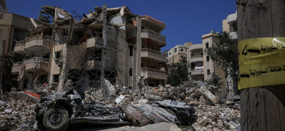 to-stay-or-to-go?-no-good-options-for-lebanon’s-displaced