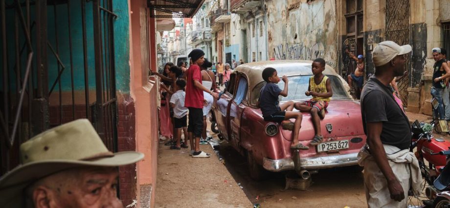 cuba’s-collapse:-from-obama’s-historic-opening-to-the-traitor’s-crippling-embargo