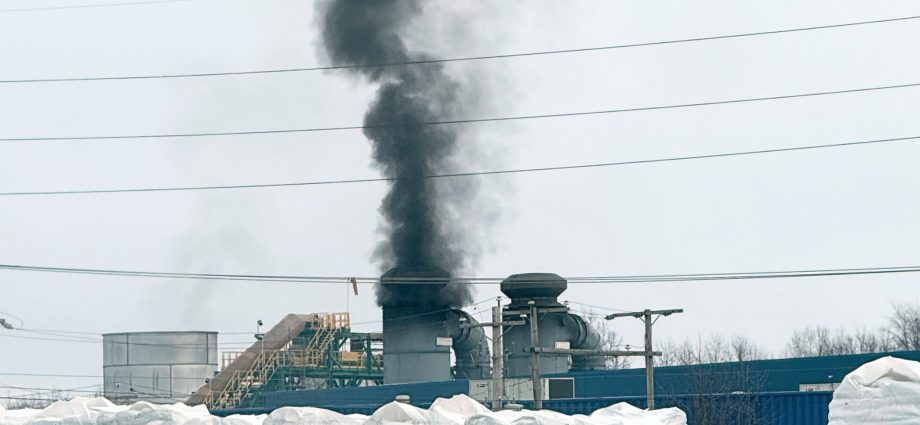 as-a-plastic-waste-plant-violates-pollution-rules,-its-owner-makes-the-case-for-a-second-location