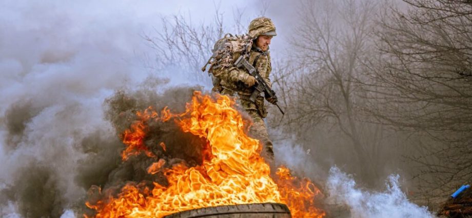 ukraine-named-three-banks-to-lease-equipment-to-defense-industry-at-5%-annual-rate