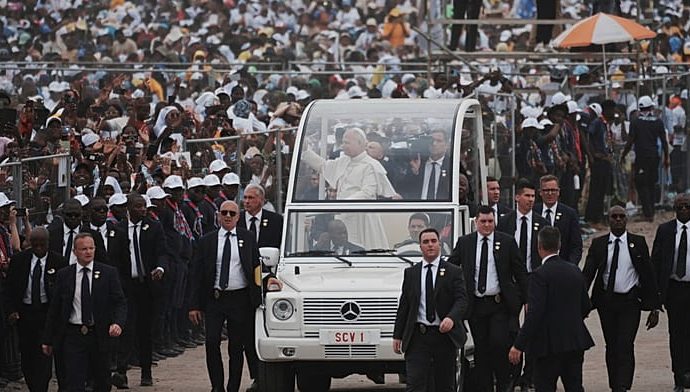 pope-leo-xiv-holds-a-giant-open-air-mass-in-angola