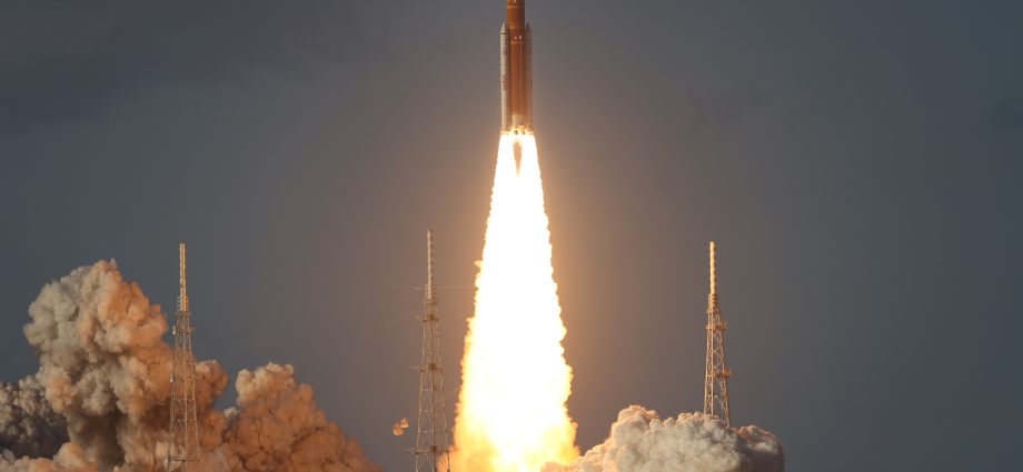nasa-on-track-for-future-missions-with-initial-artemis-ii-assessments