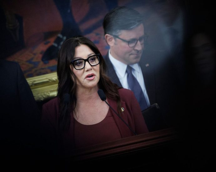 labor-secretary-lori-chavez-deremer-resigns-as-misconduct-allegations-probed 