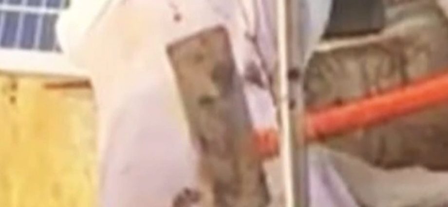 israeli-soldier-smashing-jesus-statue-sparks-outrage