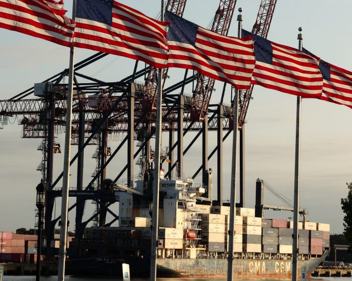 new-tariff-refund-system-opens-with-glitches-and-big-limits