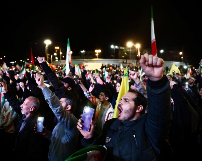 tehran-held-military-parades-as-ceasefire-was-set-to-end