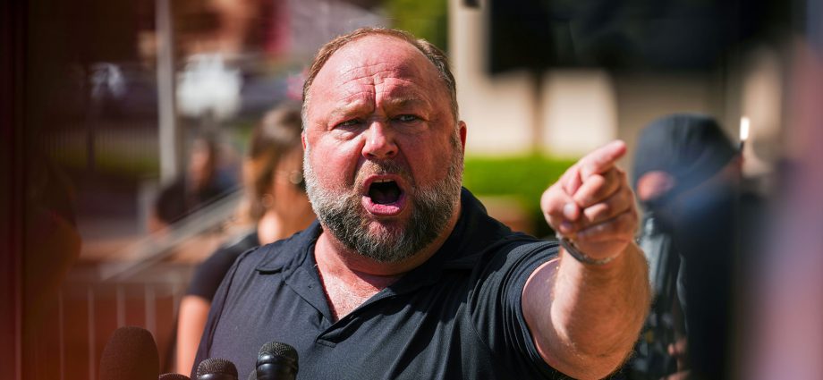“fraud!”:-alex-jones-spirals-on-social-media-as-the-onion-prepares-to-take-over-infowars