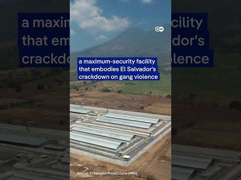 mass-trial-for-alleged-gang-members-in-el-salvador-|-dw-news