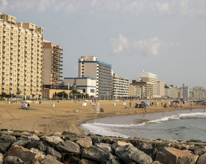 mass-shootings-and-‘riots’-put-popular-beachfront-destination-under-all-ages-curfew