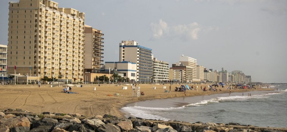 mass-shootings-and-‘riots’-put-popular-beachfront-destination-under-all-ages-curfew