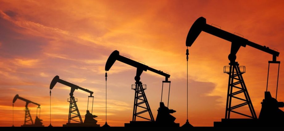 oil-crisis?-what-oil-crisis?-it-spending-de-coupled-from-wider-war-shock