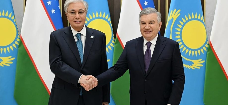 tashkent-and-astana-deepen-strategic-ties-during-bukhara-talks