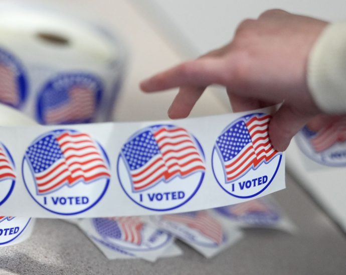 Judge blocks certification of Democrats’ win in Virginia redistricting referendum