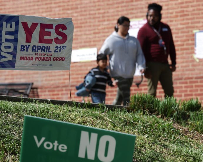 democrats-up-in-virginia,-but-us-voters-may-pay-price-for-redistricting-war