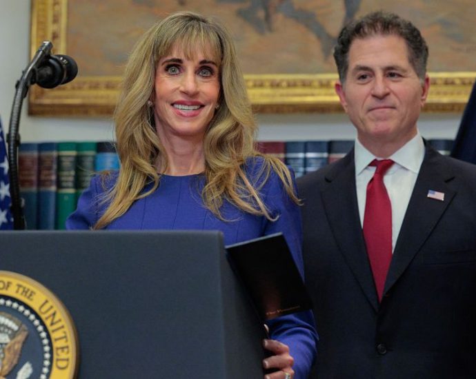 michael-and-susan-dell-fund-‘ai-native’-medical-center-with-$750-million-gift-to-university-of-texas