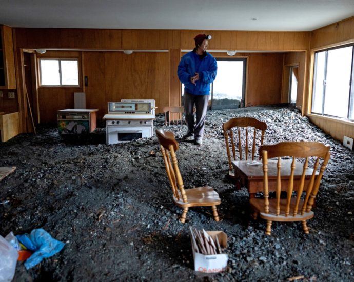 as-climate-disasters-create-an-insurance-crisis,-a-california-bill-seeks-to-make-fossil-fuel-companies-pay